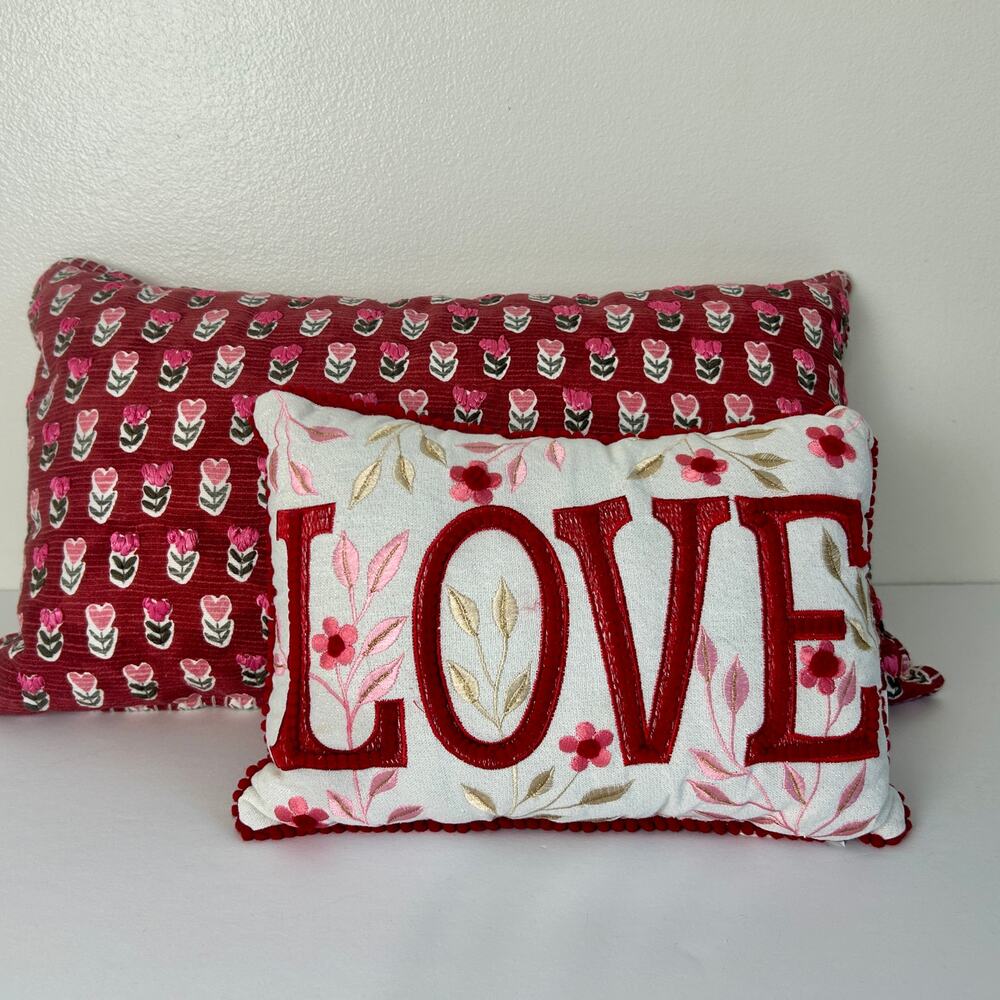 Valentines Pillow Set Love & Cupcakes LOVE Lot of 2 Valentine’s Decor